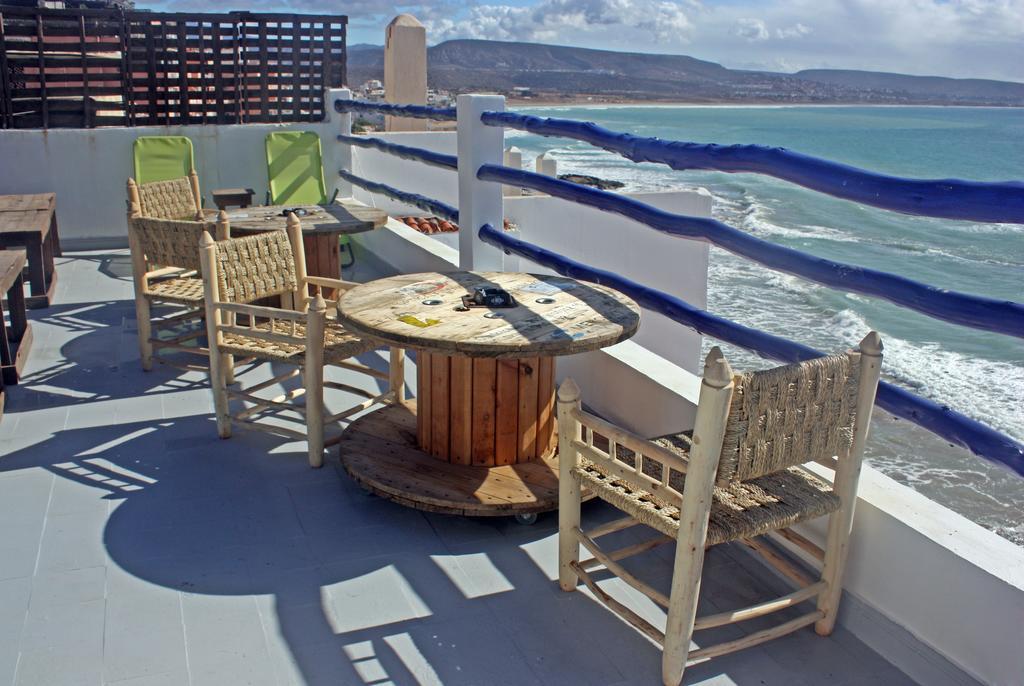 Oceana Surf Camp Hotel Taghazout Buitenkant foto